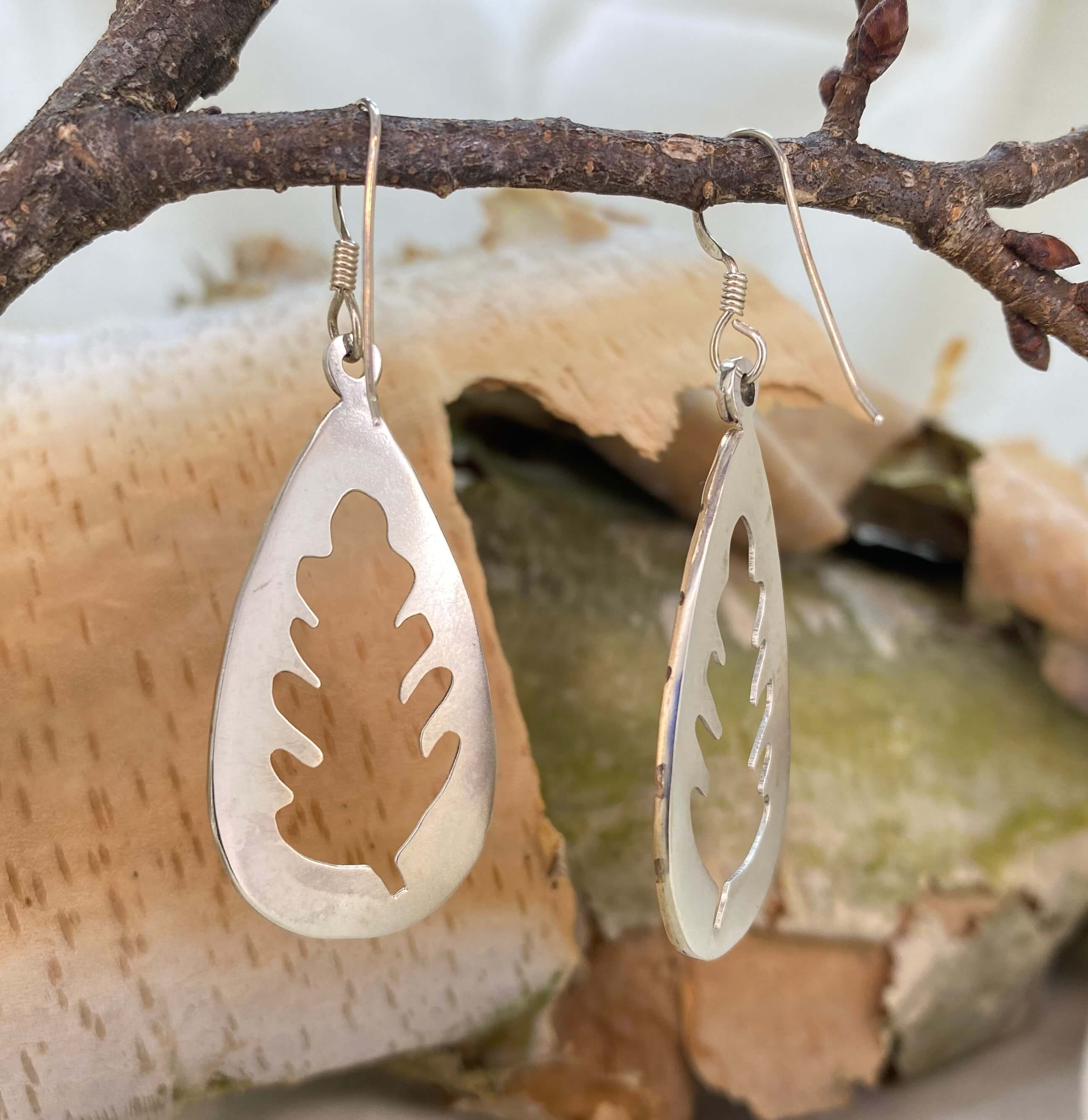 Dancing Leaf Cut Out side view