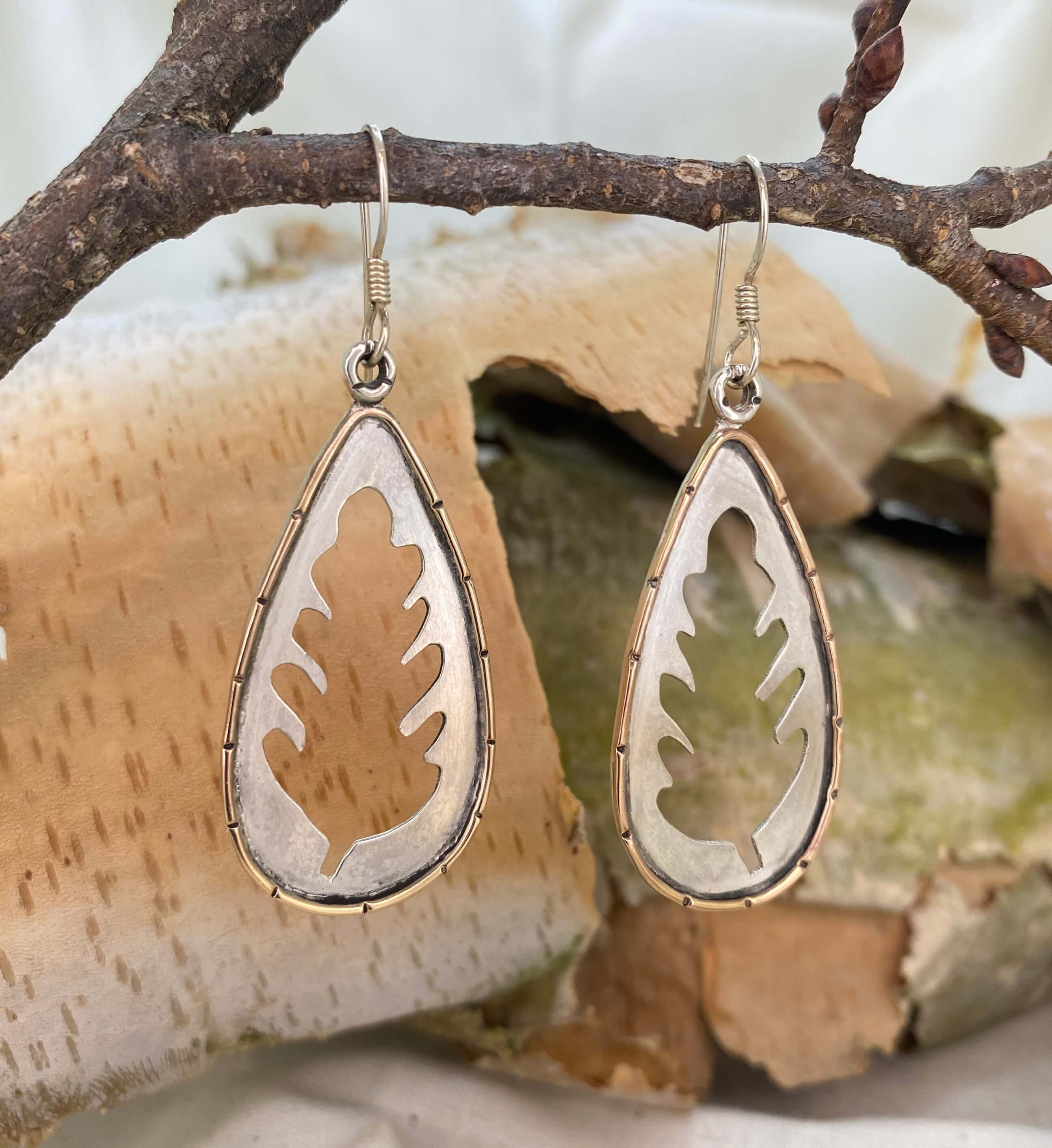 Dancing Leaf Cut Out front view