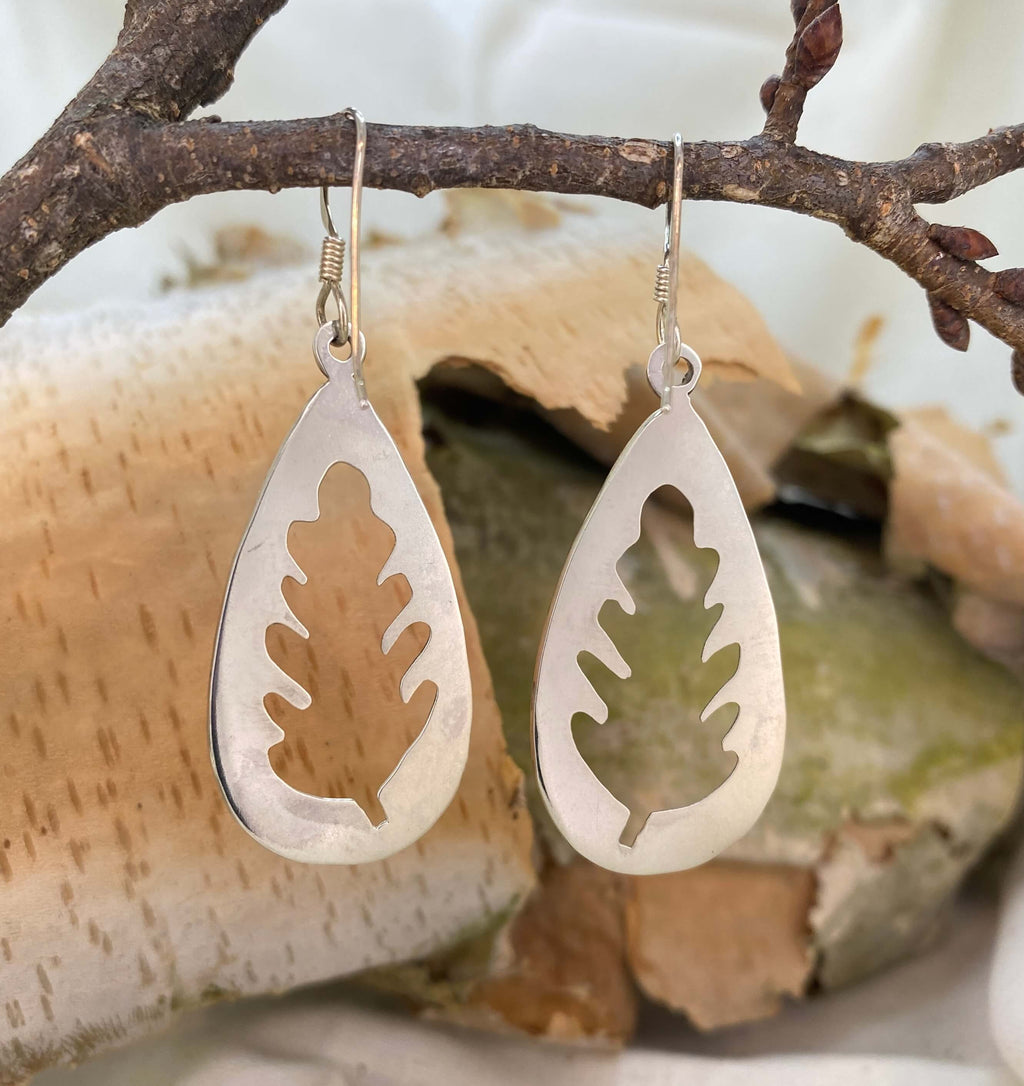 Dancing Leaf Cut Out back view