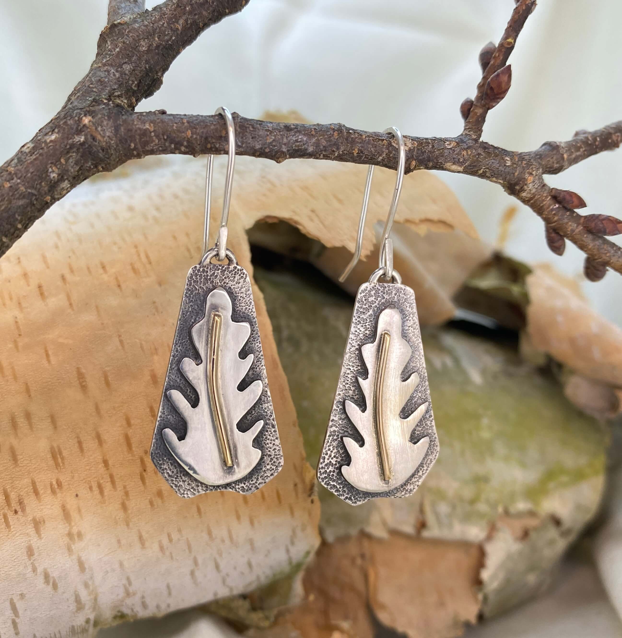 Dancing Leaf with Texture and patina_front view