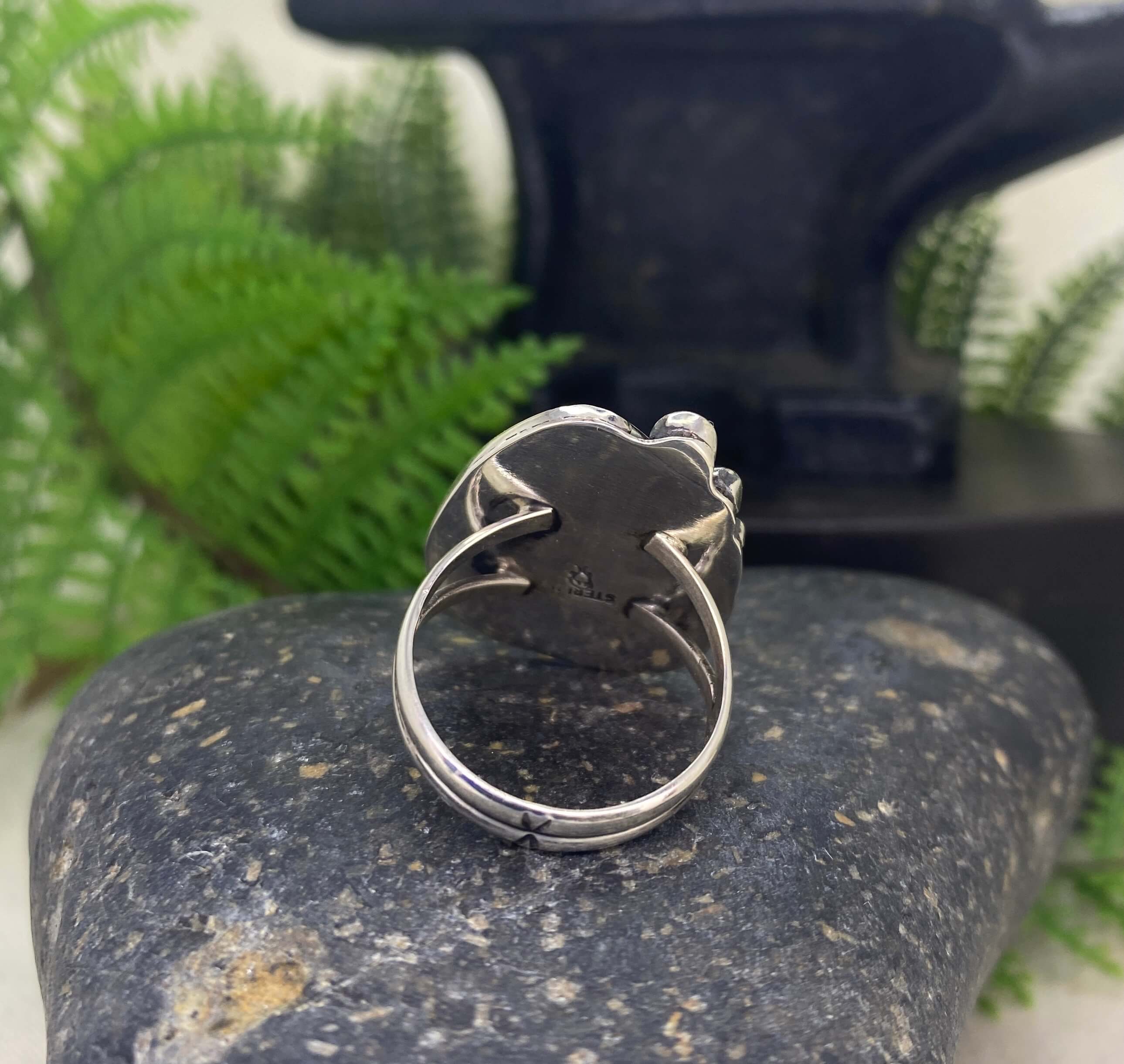 Montana Agate ring in sterling silver - back view